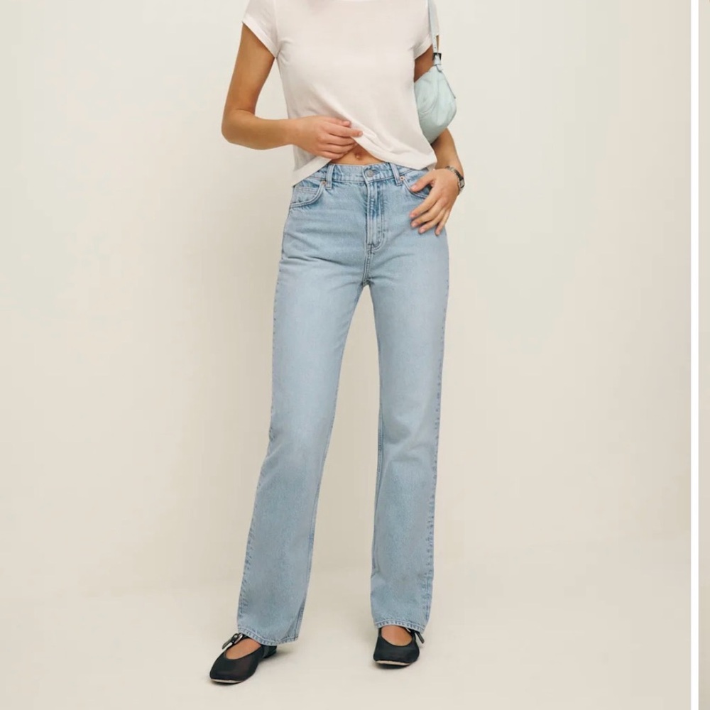 Reformation .:. Abby Straight Leg Jeans in Tenaya